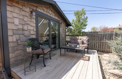 Adorable Bungalow w/ Private Patio Mins away from Downtown Rapid City - Foto 10