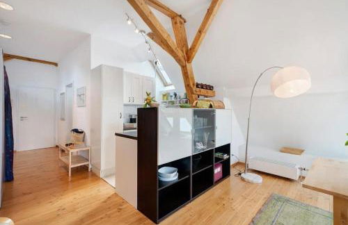 Atelierblick im Winzerdorf - Foto 3