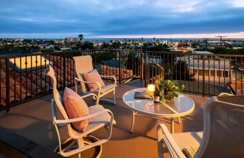 Oceanview Coastal Retreat in Redondo Beach - Foto 31