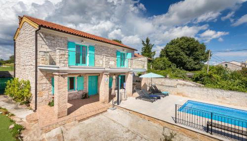 Lovely House Kristina with a pool - Foto 5