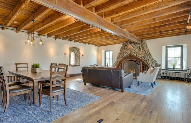 Downtown Rockstar Residence - Photo 17