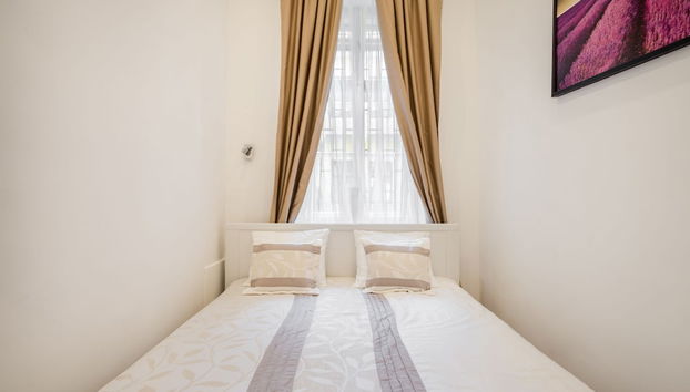 Real Apartments Vadasz - Foto 4, Habitación