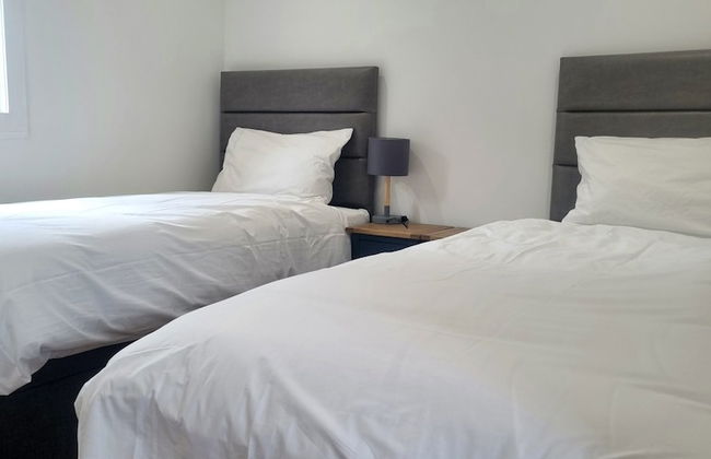 House Of Juniper - The Cabins - Photo 3