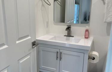 Brand New Home, Great Location, Monthly Discounts - Foto 14