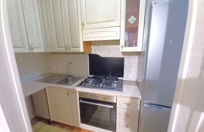 Cosy Apartment With Balcony - Photo 9