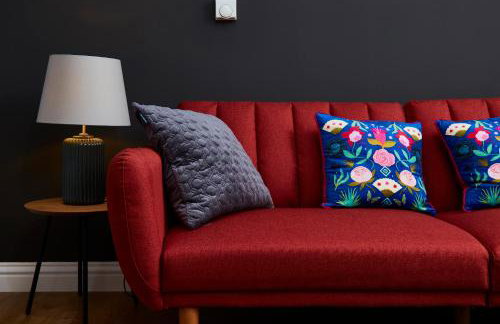 Delven House- Serviced Apartments - Photo 30