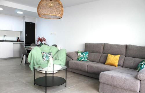 OCEAN APARTAMENT !! 1ª Línea del Mar, piscina, parking, wifi - Foto 11