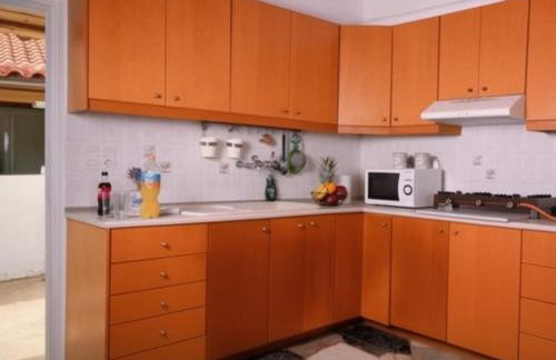 Palaiokastro Hillside Home 900m from the Beach - Foto 14