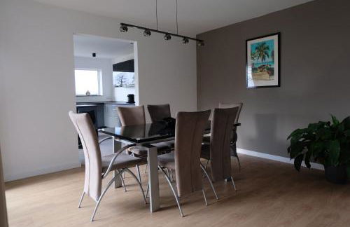 Modern dream house with private spa and gym - Foto 11