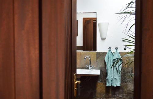 Stylish house in a real Finca with private garden - Photo 12