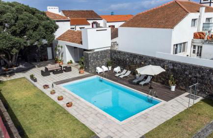 Casa da Arvore Villa by Green Vacations - Photo 1