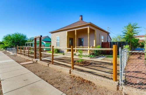 Walkable Location, Fenced Yard Wickenburg Home! - Photo 24