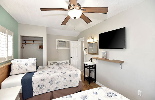 Shoreline Suites & Cabana Cottages - Foto 29