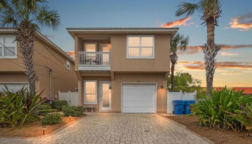 Escape to Sand Dollar Holler: Coastal Retreat, 3 Beds, 2.5 Baths, Sleeps 10! - Foto 2