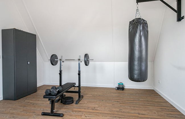 Tasteful Holiday Home in Middelburg With Garden - Photo 17