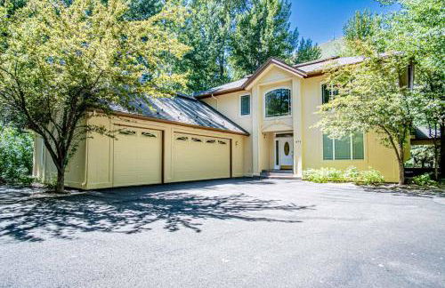 Grand Hailey Home by Big Wood River and Sun Valley! is located in Hailey - Foto 1