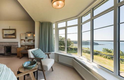 Cliff Top - Panoramic Sea Views with Spa & Hot Tub - Photo 62