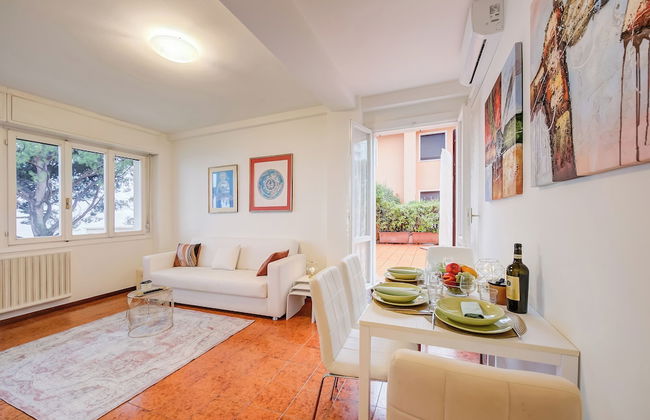 Franka House Terrace Private & Lake View - Photo 20