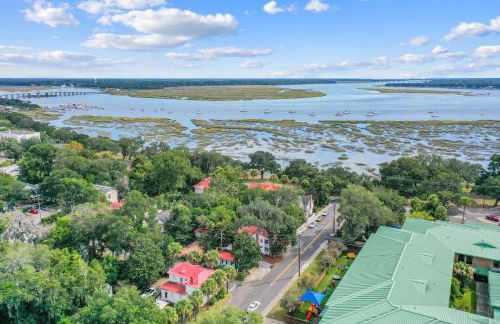 The Sandpiper - Just Steps to Downtown Beaufort and Beaufort River - Photo 56