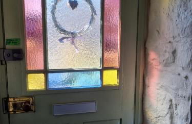 An Artist's Cottage - Photo 29