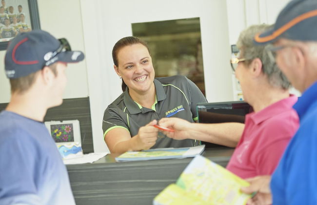 BIG4 Tasman Holiday Parks - Rowes Bay - Photo 2