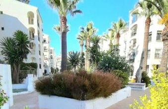 Beachfront Penthouse 3 double bedrooms, 2 bathrooms - Foto 7