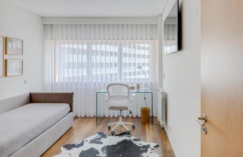 SONIA Travels - Photo 58