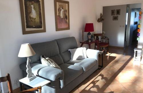 Les Collines d'Estanove, charming, bright, calm place with pool - Foto 1