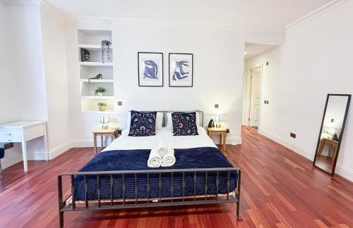 Luxury 3-Bed Apartment in Marylebone near Oxford Street & Baker Street by Staylio - Foto 8