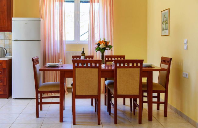 Luxury Villa Lemonia With Private Pool - Photo 18