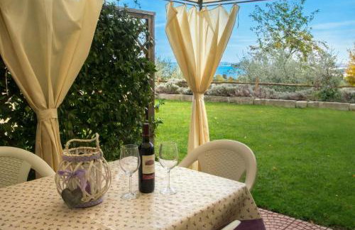 Agriturismo Cascina Crocelle - Lake View and Heated Pool - Foto 6