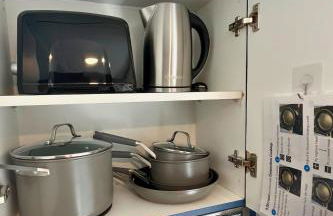 Fireworks View Studio Condo with Terrace and Kitchenette - Foto 39