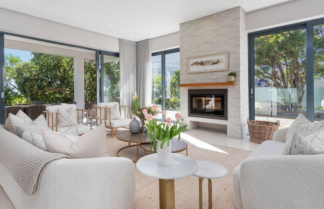 Hout Bay Villa - Photo 2