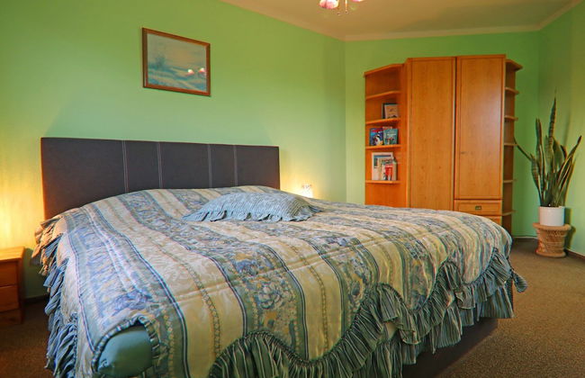 Cozy Apartment in Boltenhagen near Sea Beach - Photo 4