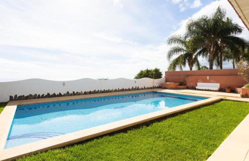 One & Only Sports and Relax Villa by Eden Rentals - Foto 68