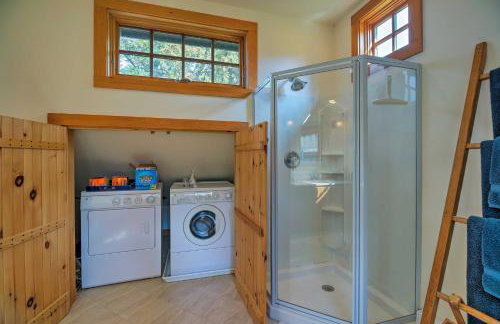 Lake Champlain Cottage with Private Deck and Fire Pit! - Foto 18