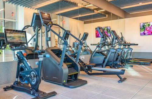 @ Marbella Lane - Grand 2BR w/ Beach & Ocean Views - Foto 80