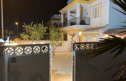 Saint James Park downstairs - Foto 12