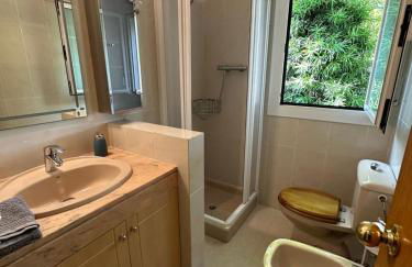 Sunny forest Villa near Barcelona - Foto 63