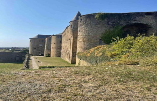 Stylish Stay in Central Sedan - Photo 33