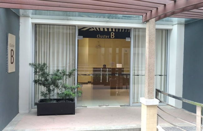 One Palm Tree Villas Classy Condotel - Foto 3