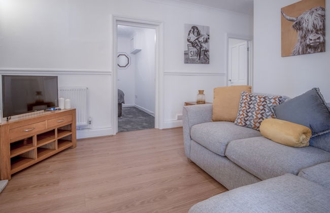 Ivy Cellar - 1 Bedroom Apartment - Tenby - Foto 1