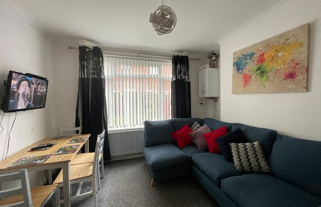 3 Bed House - Sleeps 5 - Wifi, Parking - Foto 15