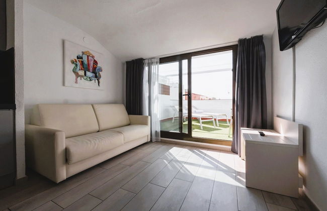 Aparthotel Miami Park - Photo 11