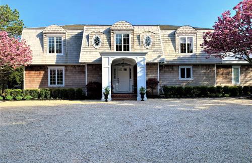 The J Luxury Villa - Southampton Poolside Retreat with Sauna - Foto 2