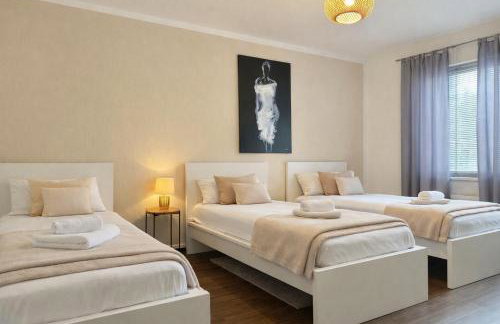 VAJAGIC 3 - Apartment 6 Pers, 2 Schlafzimmer, Messe, Uni Klinik - Photo 2