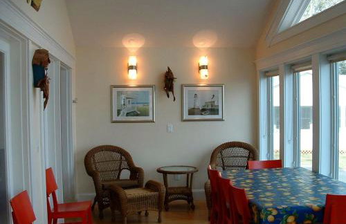 Beautiful Beach Cottage Rental for Family Getaway to Belfast, Maine - Foto 10