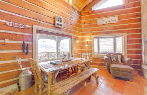True Log Cabin with Game Room, Year-Round Views - Foto 8