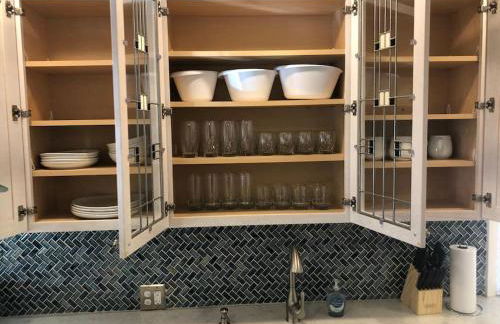 Entire apartment close to downtown - 2 Queen beds - Photo 5