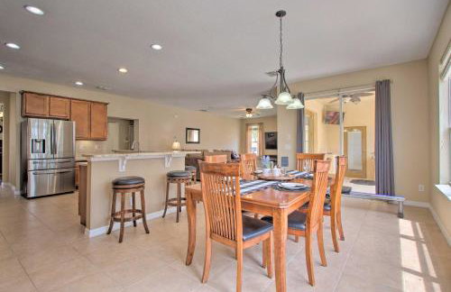 Outdoor Oasis with Pool Davenport Resort Escape! - Foto 10